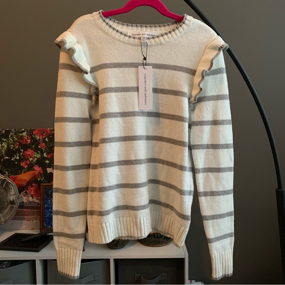 🧁 Cupcakes and Cashmere Ruffled Sleeve Sweater 🧁
